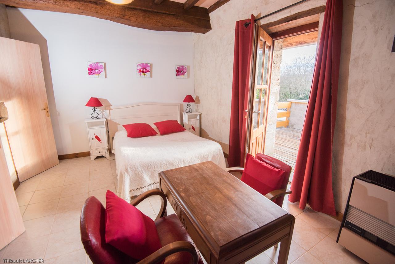 Bed and Breakfast Ferme De Malo Etrigny Экстерьер фото